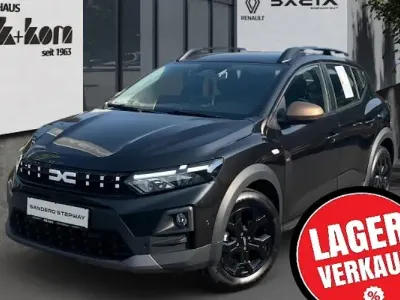 Neu Dacia Sandero Extreme 110 PS (80 kW) 2026 Schwarz Limousine