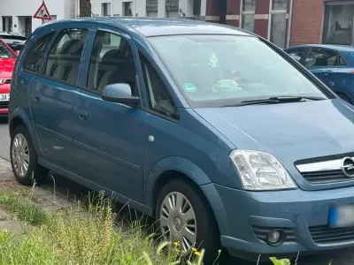 Gebraucht Opel Meriva 105 PS (77 kW) 2009 Andere farben Van / Kleinbus
