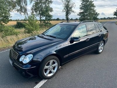 Mercedes C200