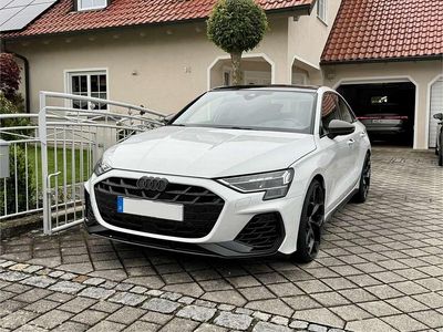 Gebraucht Audi S3 Ambiente 333 PS (244 kW) 2024 Weiß Limousine