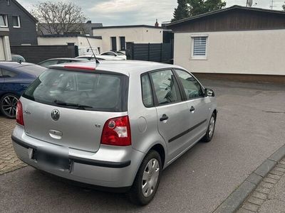 gebraucht VW Polo 1.2 wenig gelaufen TÜV Mai 2026