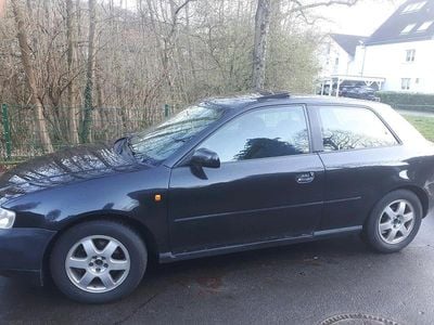 Gebraucht Audi A3 90 PS (66 kW) 1999 Schwarz Kleinwagen