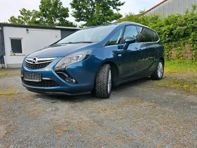 Gebraucht Opel Zafira Innovation 140 PS (102 kW) 2016 Blau Van / Kleinbus