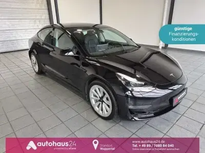 Käytetty Tesla Model 3 258 kW (351 HP) 2023 Musta Sedan