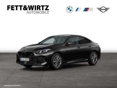 Gebraucht BMW M235 M Sport 317 PS (233 kW) 2025 Black sapphire metallic metallic Limousine