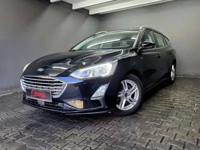 Gebraucht Ford Focus 120 PS (88 kW) 2019 Schwarz Kombi