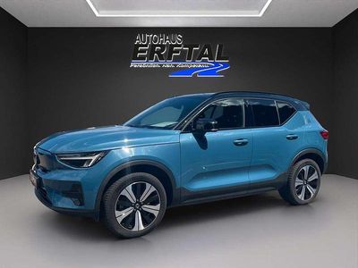 Blau Gebraucht 2022 Volvo XC40 Plus SUV | 34.500 € (Guter Preis)