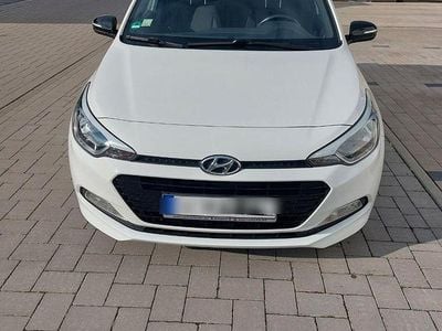 Weiß Gebraucht 2018 Hyundai i20 Passion Kleinwagen | 7.950 € (Guter Preis)