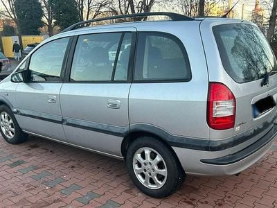 Gebraucht Opel Zafira Njoy 101 PS (74 kW) 2005 Silber Van / Kleinbus