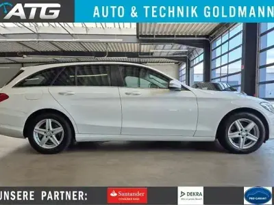 Gebraucht Mercedes C220 170 PS (125 kW) 2017 Polarweiss  unilack Kombi