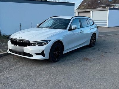 Gebraucht BMW 318 150 PS (110 kW) 2022 Weiß Kombi