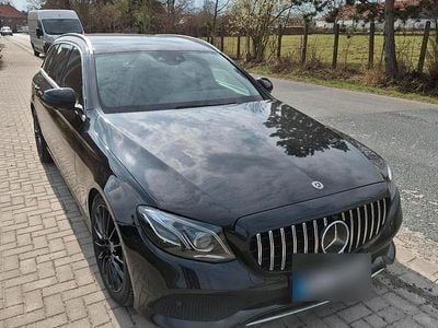 Gebraucht Mercedes 300 195 PS (143 kW) 2020 Schwarz Kombi