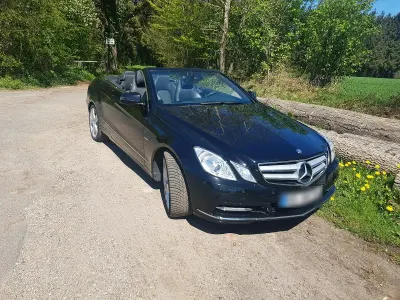 Usata Mercedes E350 265 CV (194 kW) 2011 Nero Cabrio