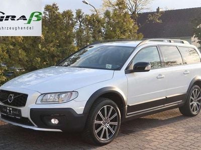 Second-hand Volvo XC70 Linje Svart 220 CP (161 kW) 2016 Alb Break