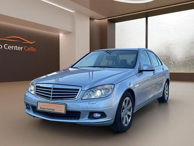 Silber Gebraucht 2009 Mercedes C200 Limousine | 11.990 € (Etwas zu teuer)