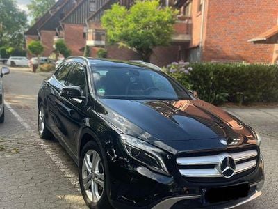 Mercedes GLA180