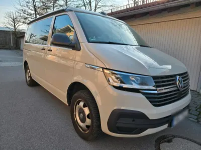 Gebraucht VW California Beach 150 PS (110 kW) 2022 Grau Van