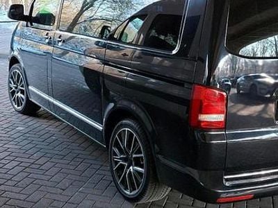Usata VW T5 Highline 179 CV (131 kW) 2015 Nero Furgone