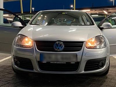 Usata VW Golf V 170 CV (125 kW) 2007 Argento Berlina