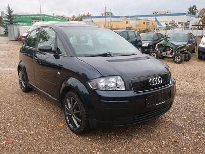 Blau Gebraucht 2002 Audi A2 Kleinwagen | 3.490 € (Guter Preis)