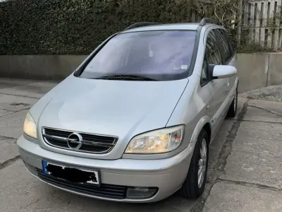 Gebraucht Opel Zafira 125 PS (91 kW) 2004 Silber Van / Kleinbus
