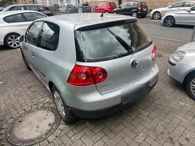 VW Golf V
