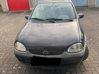 Gebraucht Opel Corsa 69 PS (50 kW) 1999 Schwarz Kleinwagen