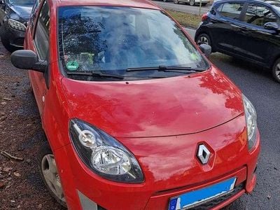 Gebraucht Renault Twingo 75 PS (55 kW) 2011 Rot Kleinwagen