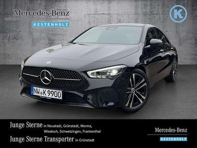 Gebraucht Mercedes CLA200 Progressive 150 PS (110 kW) 2024 Kosmosschwarz  lack Limousine