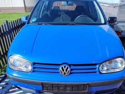VW Golf IV