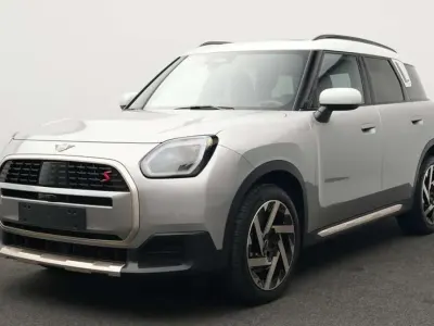 Gebraucht Mini Countryman Favoured 218 PS (160 kW) 2025 Grau SUV