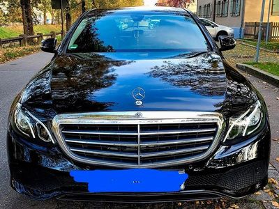 Schwarz Gebraucht 2018 Mercedes E200 Limousine | 13.900 € (Fairer Preis)