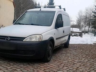 Usata Opel Combo 75 CV (55 kW) 2006 Bianco Monovolume