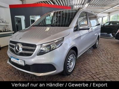 Mercedes V300