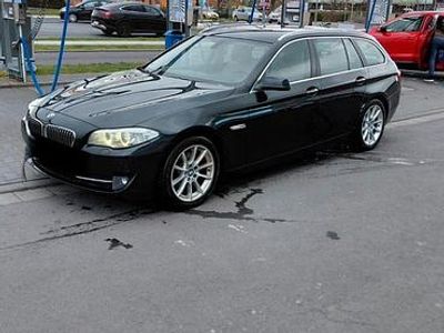 Gebraucht BMW 520 Efficient Dynamics 184 PS (135 kW) 2013 Schwarz Kombi