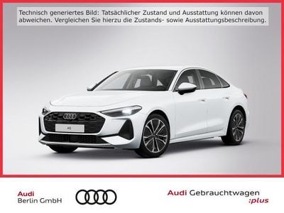 Weiß (gletscherweiß metallic) Gebraucht 2025 Audi A5 Comfort Coupé | 43.901 € (Superpreis)