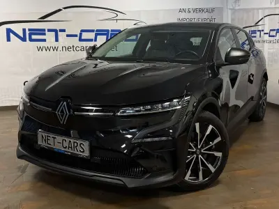 Gebraucht Renault Mégane Evolution 131 PS (96 kW) 2023 Schwarz Limousine