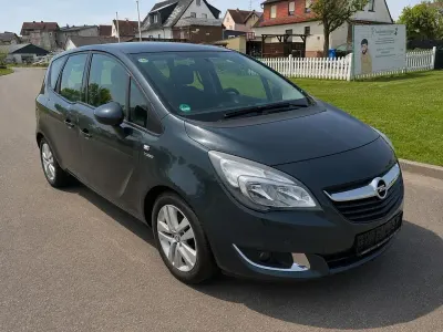 Gebraucht Opel Meriva Style 110 PS (80 kW) 2015 Grün Van / Kleinbus