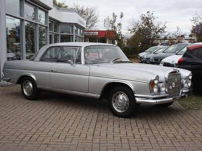 Silber Gebraucht 1963 Mercedes W112 SE Coupé | 39.950 €
