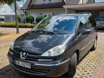 Gebraucht Peugeot 807 136 PS (100 kW) 2008 Braun Van / Kleinbus