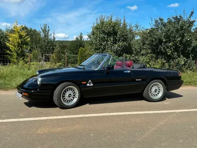 Gebraucht Alfa Romeo Spider 120 PS (88 kW) 1990 Schwarz Cabrio