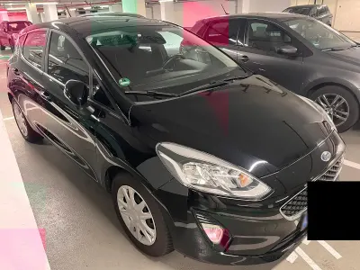 Gebraucht Ford Fiesta Cool & Connect 101 PS (74 kW) 2017 Schwarz Kleinwagen