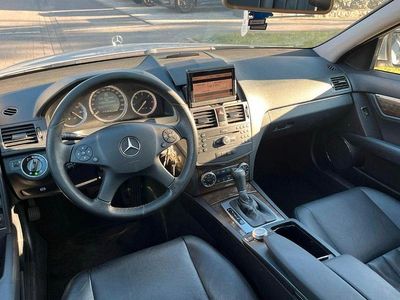 Gebraucht Mercedes 320 224 PS (164 kW) 2008 Silber Limousine