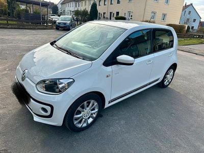 Gebraucht VW up! CLUB 60 PS (44 kW) 2015 Weiß Kleinwagen