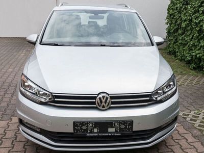 Silber Gebraucht 2017 VW Touran Van / Kleinbus | 18.999 € (Guter Preis)