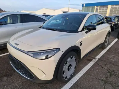 Używany Smart #3 Premium 200 kW (272 KM) 2024 Beżowy SUV