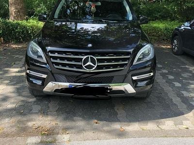 Gebraucht Mercedes ML350 258 PS (189 kW) 2013 Schwarz SUV