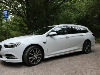 Gebraucht Opel Insignia OPC 209 PS (153 kW) 2018 Weiß Limousine