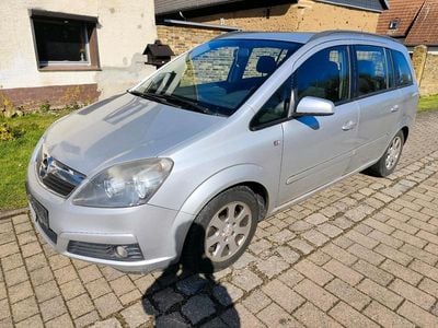Gebraucht Opel Zafira 105 PS (77 kW) 2005 Silber Van / Kleinbus