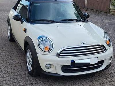 Weiß Gebraucht 2012 Mini Cooper Cabriolet Cabrio | 7.999 € (Fairer Preis)
